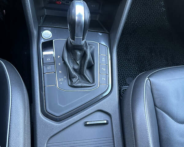 Синий Фольксваген Тигуан, объемом двигателя 1.98 л и пробегом 276 тыс. км за 23900 $, фото 10 на Automoto.ua