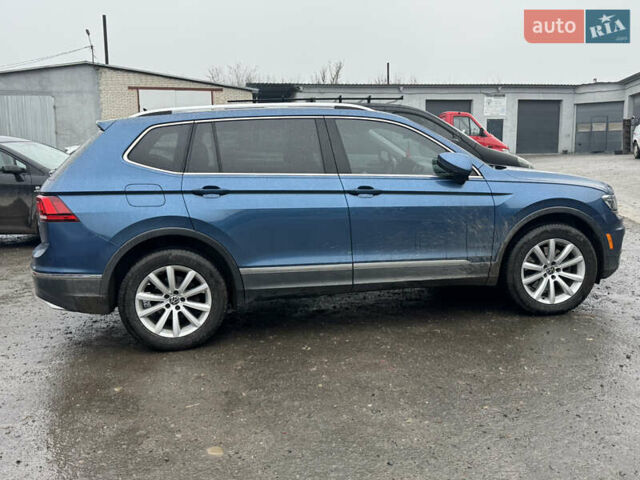Синий Фольксваген Тигуан, объемом двигателя 0 л и пробегом 102 тыс. км за 19999 $, фото 4 на Automoto.ua