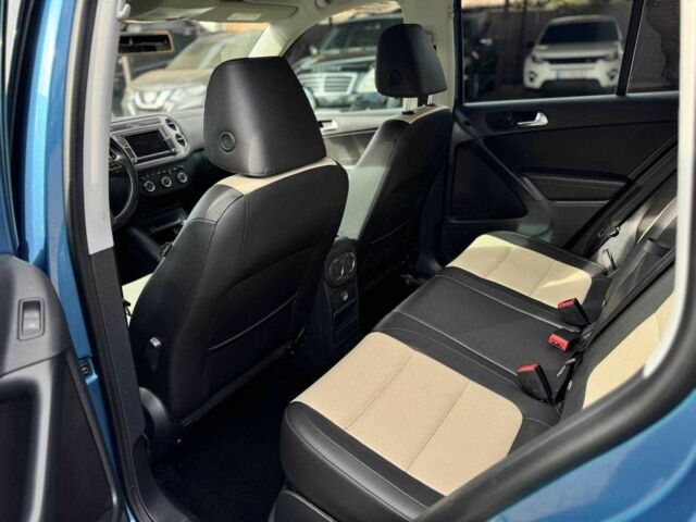 Синій Фольксваген Тігуан, об'ємом двигуна 2 л та пробігом 192 тис. км за 13400 $, фото 13 на Automoto.ua