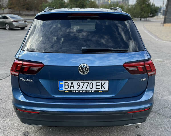 Синій Фольксваген Тігуан, об'ємом двигуна 1.98 л та пробігом 93 тис. км за 16700 $, фото 7 на Automoto.ua