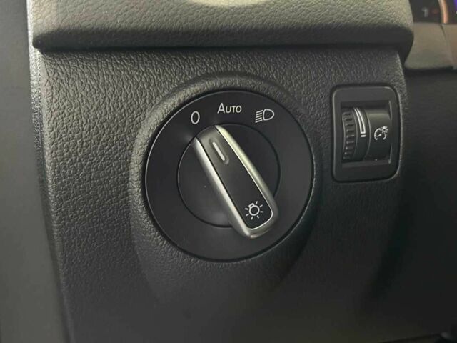 Синій Фольксваген Тігуан, об'ємом двигуна 2 л та пробігом 118 тис. км за 12650 $, фото 12 на Automoto.ua