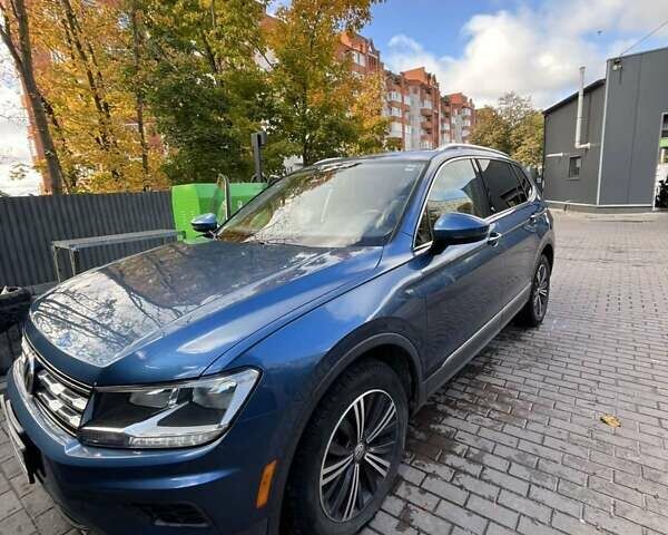 Синий Фольксваген Тигуан, объемом двигателя 2 л и пробегом 144 тыс. км за 19500 $, фото 7 на Automoto.ua