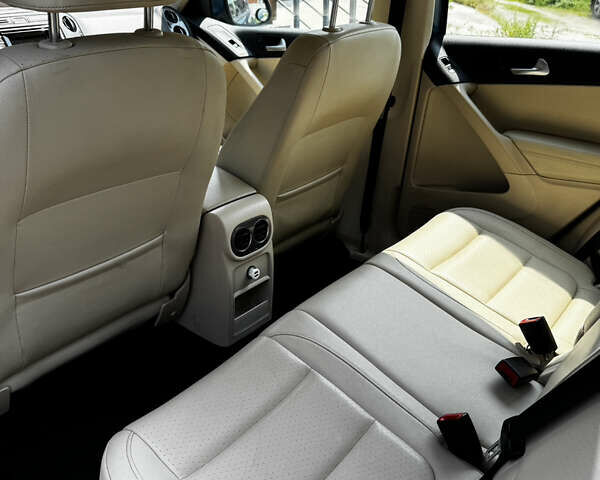 Синій Фольксваген Тігуан, об'ємом двигуна 1.98 л та пробігом 159 тис. км за 12900 $, фото 9 на Automoto.ua