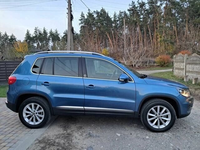 Синій Фольксваген Тігуан, об'ємом двигуна 2 л та пробігом 162 тис. км за 13300 $, фото 5 на Automoto.ua