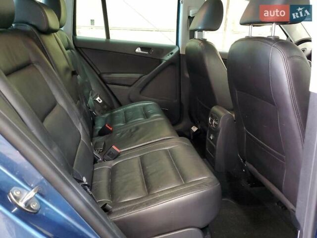 Синий Фольксваген Тигуан, объемом двигателя 1.98 л и пробегом 140 тыс. км за 2500 $, фото 10 на Automoto.ua