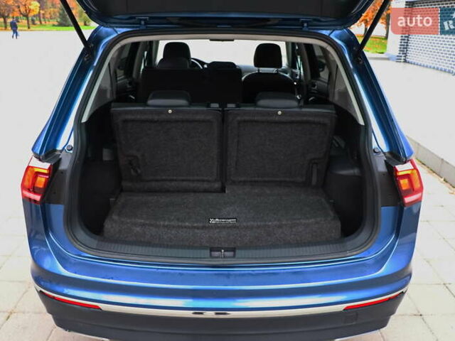 Синий Фольксваген Тигуан, объемом двигателя 2 л и пробегом 149 тыс. км за 18555 $, фото 16 на Automoto.ua