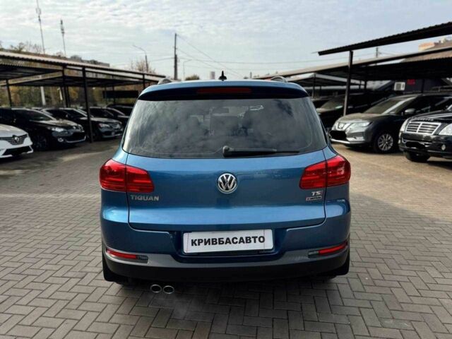 Синій Фольксваген Тігуан, об'ємом двигуна 2 л та пробігом 192 тис. км за 13400 $, фото 6 на Automoto.ua