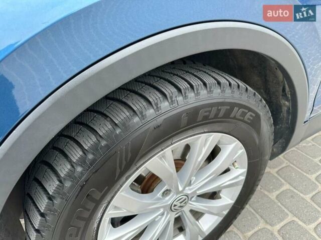 Синій Фольксваген Тігуан, об'ємом двигуна 1.98 л та пробігом 210 тис. км за 15400 $, фото 32 на Automoto.ua