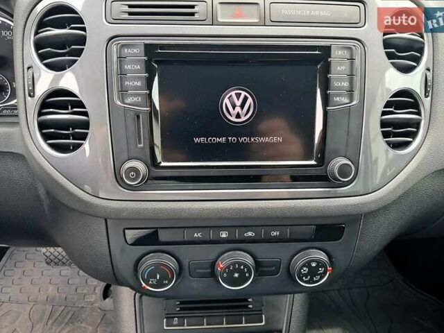 Синій Фольксваген Тігуан, об'ємом двигуна 1.98 л та пробігом 109 тис. км за 13300 $, фото 10 на Automoto.ua