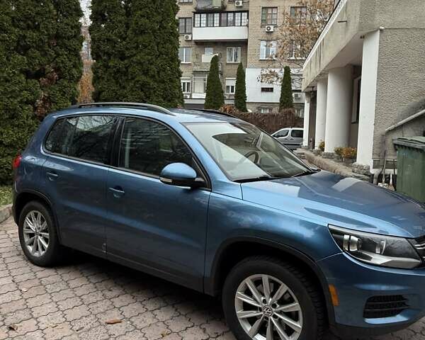 Синий Фольксваген Тигуан, объемом двигателя 1.98 л и пробегом 117 тыс. км за 14250 $, фото 3 на Automoto.ua