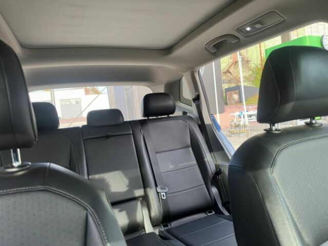 Синій Фольксваген Тігуан, об'ємом двигуна 2 л та пробігом 119 тис. км за 20999 $, фото 16 на Automoto.ua