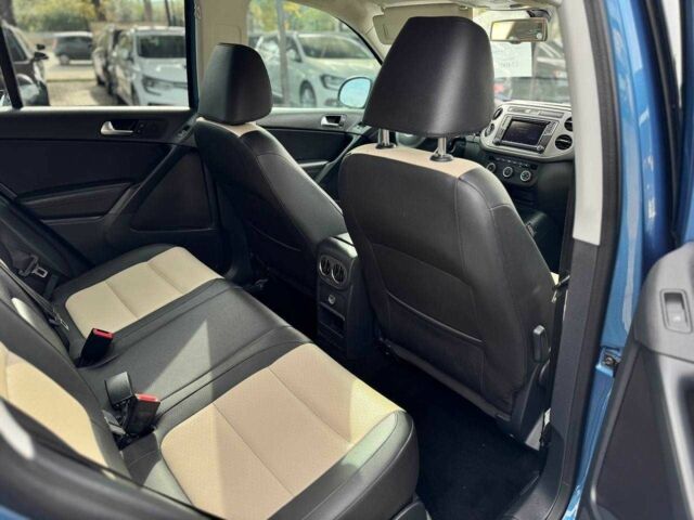 Синій Фольксваген Тігуан, об'ємом двигуна 2 л та пробігом 192 тис. км за 13400 $, фото 15 на Automoto.ua