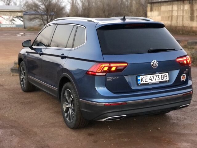 Синий Фольксваген Тигуан, объемом двигателя 2 л и пробегом 169 тыс. км за 19500 $, фото 2 на Automoto.ua