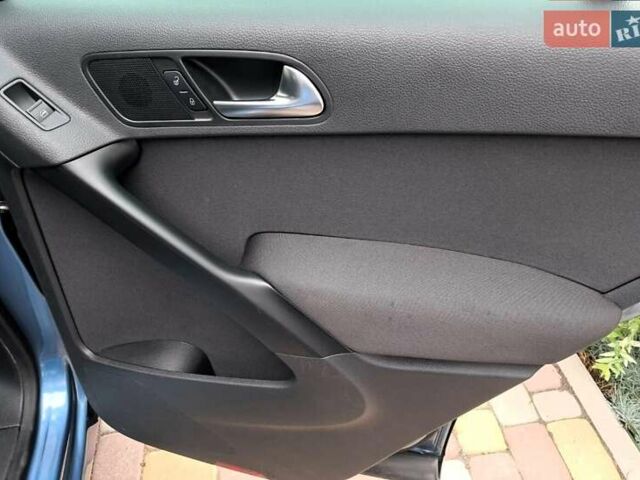 Синій Фольксваген Тігуан, об'ємом двигуна 1.98 л та пробігом 109 тис. км за 13300 $, фото 15 на Automoto.ua