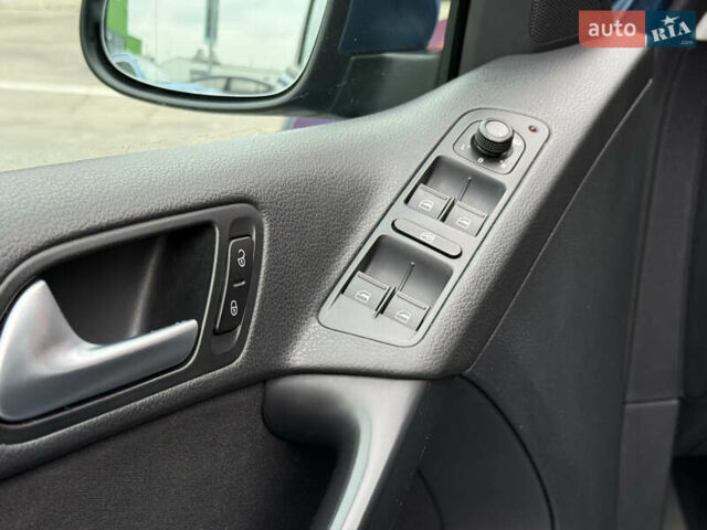 Синий Фольксваген Тигуан, объемом двигателя 1.98 л и пробегом 109 тыс. км за 12999 $, фото 37 на Automoto.ua