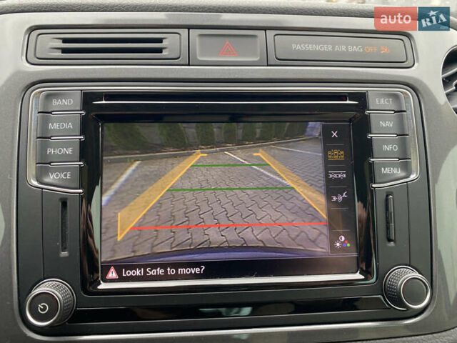 Синій Фольксваген Тігуан, об'ємом двигуна 2 л та пробігом 149 тис. км за 16950 $, фото 28 на Automoto.ua