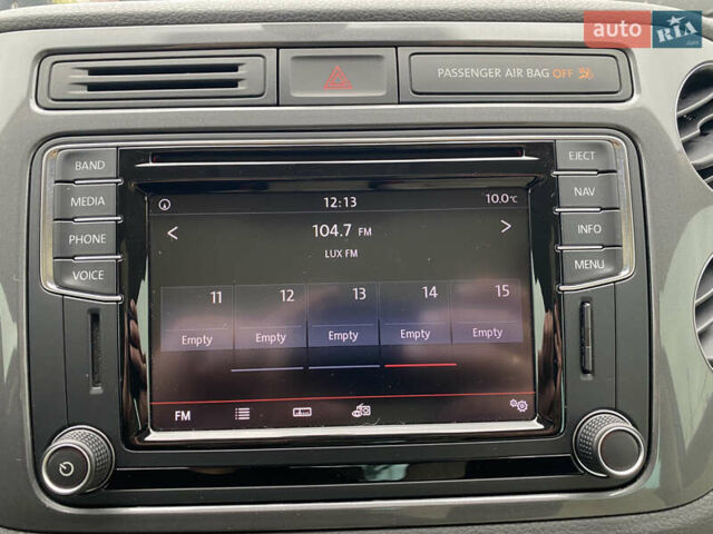 Синій Фольксваген Тігуан, об'ємом двигуна 2 л та пробігом 149 тис. км за 16950 $, фото 31 на Automoto.ua