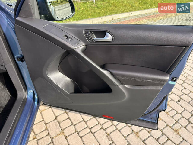 Синій Фольксваген Тігуан, об'ємом двигуна 1.98 л та пробігом 56 тис. км за 14999 $, фото 32 на Automoto.ua