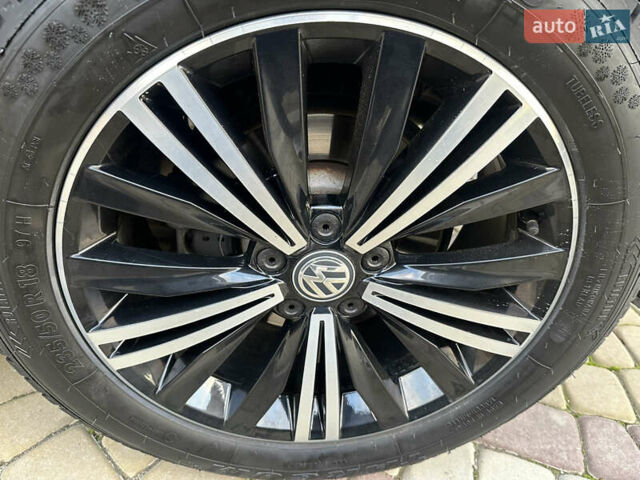 Синий Фольксваген Тигуан, объемом двигателя 1.98 л и пробегом 276 тыс. км за 23900 $, фото 18 на Automoto.ua