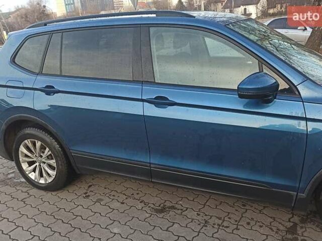 Синий Фольксваген Тигуан, объемом двигателя 1.98 л и пробегом 165 тыс. км за 19000 $, фото 19 на Automoto.ua