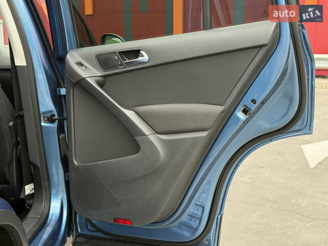 Синий Фольксваген Тигуан, объемом двигателя 1.98 л и пробегом 109 тыс. км за 12999 $, фото 32 на Automoto.ua