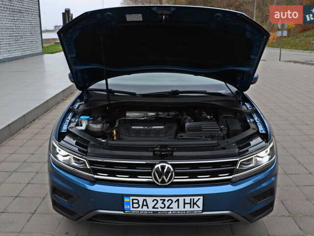 Синий Фольксваген Тигуан, объемом двигателя 2 л и пробегом 149 тыс. км за 18555 $, фото 28 на Automoto.ua