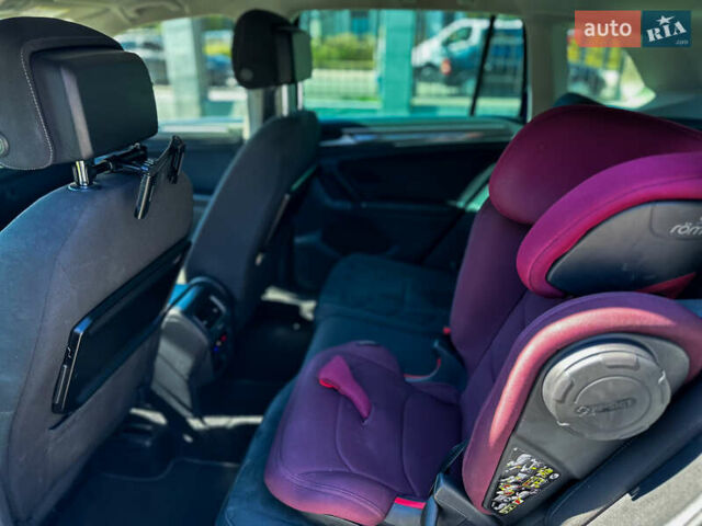 Синій Фольксваген Тігуан, об'ємом двигуна 1.98 л та пробігом 260 тис. км за 22300 $, фото 11 на Automoto.ua