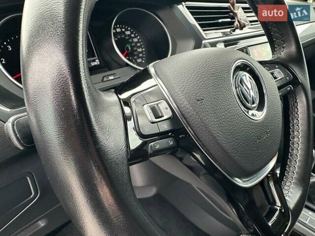 Синій Фольксваген Тігуан, об'ємом двигуна 1.98 л та пробігом 210 тис. км за 15400 $, фото 28 на Automoto.ua