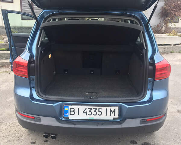 Синій Фольксваген Тігуан, об'ємом двигуна 1.98 л та пробігом 105 тис. км за 16800 $, фото 4 на Automoto.ua