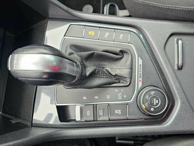 Синий Фольксваген Тигуан, объемом двигателя 0 л и пробегом 107 тыс. км за 8750 $, фото 13 на Automoto.ua