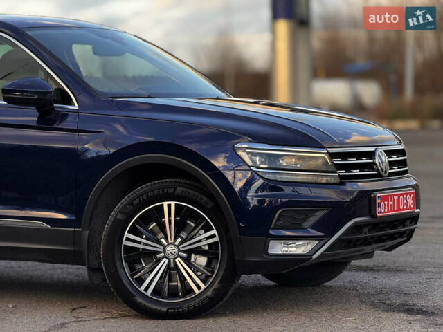 Синий Фольксваген Тигуан, объемом двигателя 2 л и пробегом 253 тыс. км за 22500 $, фото 9 на Automoto.ua