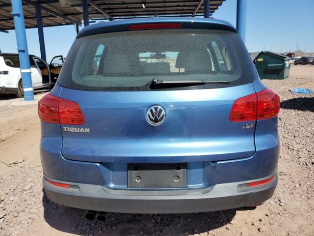 Синий Фольксваген Тигуан, объемом двигателя 2 л и пробегом 103 тыс. км за 9500 $, фото 4 на Automoto.ua