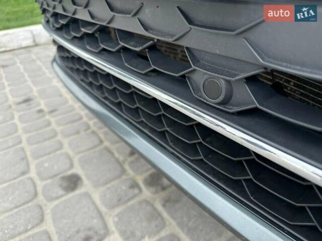 Синій Фольксваген Тігуан, об'ємом двигуна 1.98 л та пробігом 210 тис. км за 15400 $, фото 3 на Automoto.ua