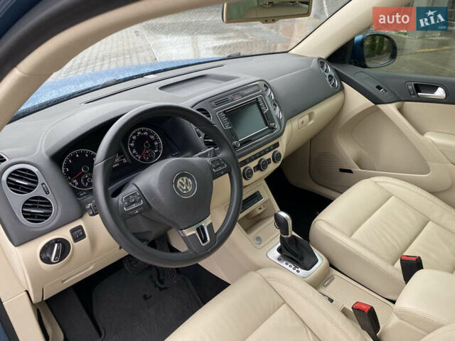 Синій Фольксваген Тігуан, об'ємом двигуна 2 л та пробігом 149 тис. км за 16950 $, фото 35 на Automoto.ua