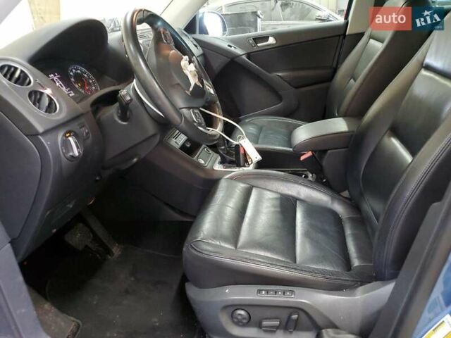 Синий Фольксваген Тигуан, объемом двигателя 1.98 л и пробегом 140 тыс. км за 2500 $, фото 6 на Automoto.ua