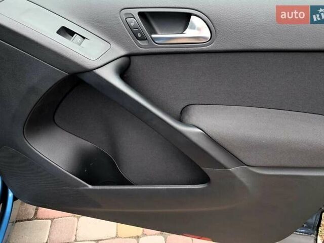 Синій Фольксваген Тігуан, об'ємом двигуна 1.98 л та пробігом 109 тис. км за 13300 $, фото 17 на Automoto.ua