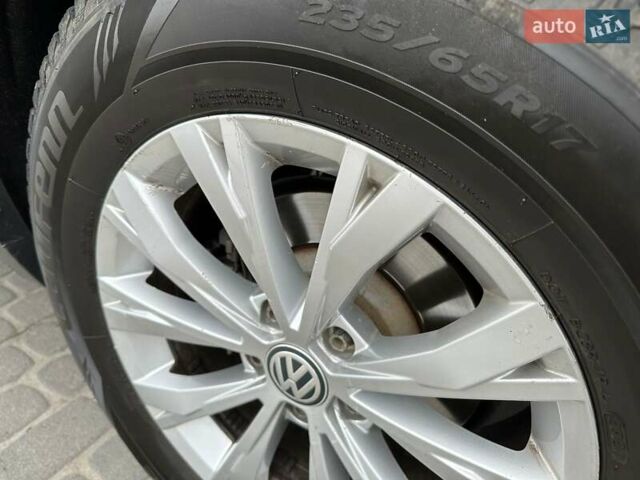 Синій Фольксваген Тігуан, об'ємом двигуна 1.98 л та пробігом 210 тис. км за 15400 $, фото 25 на Automoto.ua