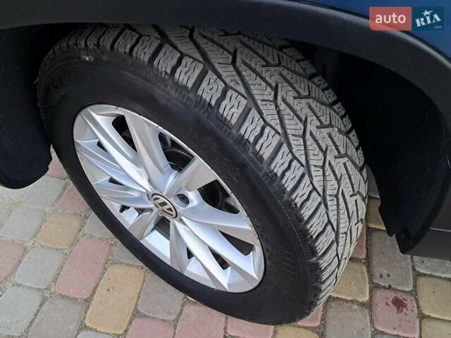 Синій Фольксваген Тігуан, об'ємом двигуна 1.98 л та пробігом 162 тис. км за 13300 $, фото 21 на Automoto.ua