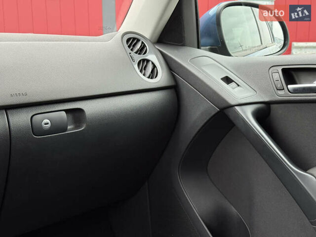 Синий Фольксваген Тигуан, объемом двигателя 1.98 л и пробегом 109 тыс. км за 12999 $, фото 24 на Automoto.ua