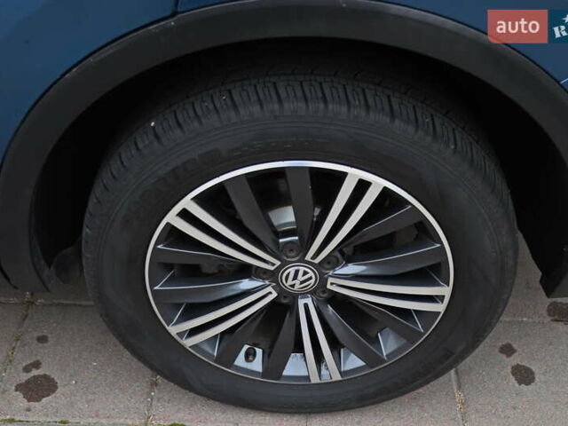 Синий Фольксваген Тигуан, объемом двигателя 2 л и пробегом 149 тыс. км за 18555 $, фото 26 на Automoto.ua
