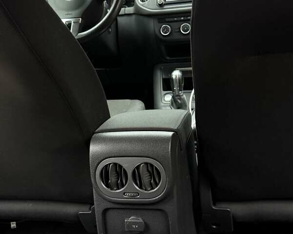 Синий Фольксваген Тигуан, объемом двигателя 1.98 л и пробегом 117 тыс. км за 14250 $, фото 20 на Automoto.ua