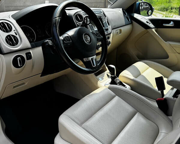 Синій Фольксваген Тігуан, об'ємом двигуна 1.98 л та пробігом 159 тис. км за 12900 $, фото 1 на Automoto.ua