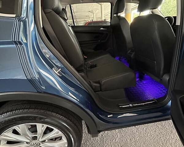 Синій Фольксваген Тігуан, об'ємом двигуна 1.98 л та пробігом 118 тис. км за 18700 $, фото 11 на Automoto.ua