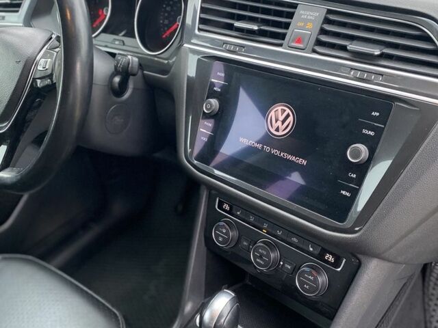 Синий Фольксваген Тигуан, объемом двигателя 2 л и пробегом 160 тыс. км за 15900 $, фото 15 на Automoto.ua