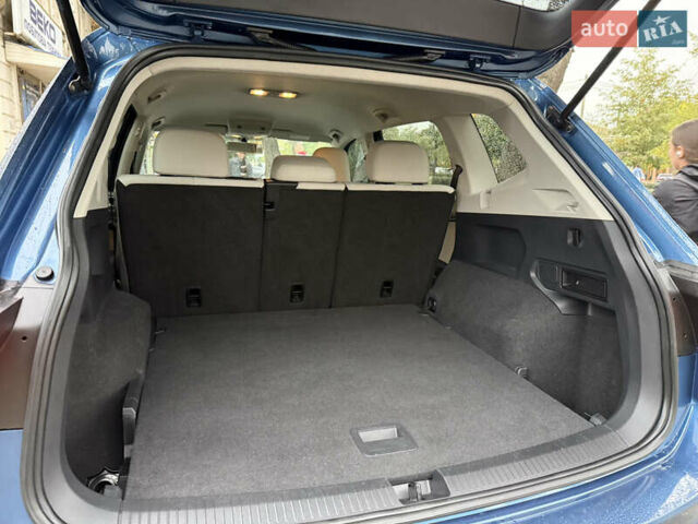 Синий Фольксваген Тигуан, объемом двигателя 1.98 л и пробегом 103 тыс. км за 18999 $, фото 49 на Automoto.ua