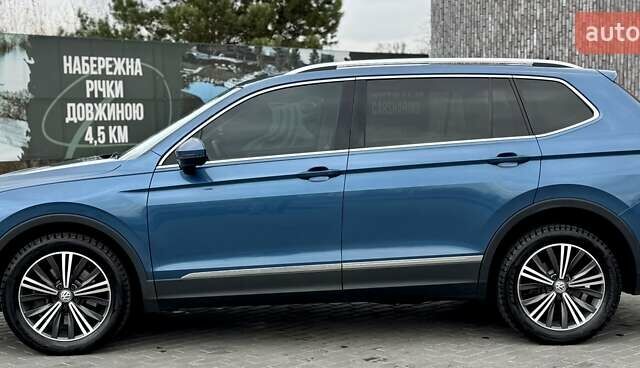 Синій Фольксваген Тігуан, об'ємом двигуна 2 л та пробігом 108 тис. км за 21700 $, фото 5 на Automoto.ua