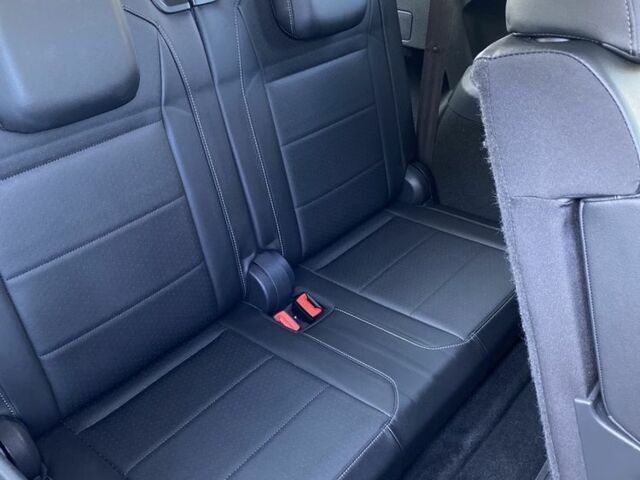 Синий Фольксваген Тигуан, объемом двигателя 2 л и пробегом 160 тыс. км за 15900 $, фото 12 на Automoto.ua