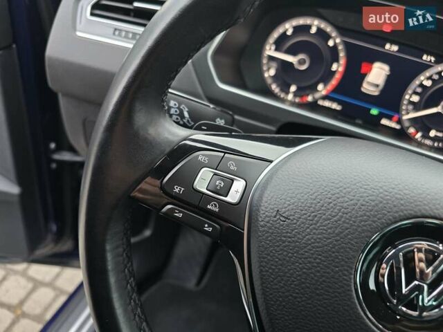 Синий Фольксваген Тигуан, объемом двигателя 2 л и пробегом 81 тыс. км за 27800 $, фото 20 на Automoto.ua