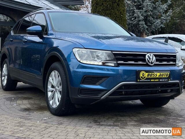 Синій Фольксваген Тігуан, об'ємом двигуна 2 л та пробігом 190 тис. км за 16900 $, фото 8 на Automoto.ua