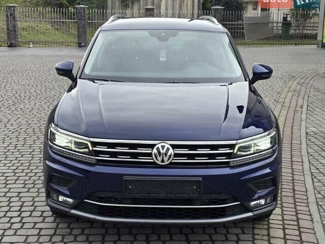 Синий Фольксваген Тигуан, объемом двигателя 2 л и пробегом 81 тыс. км за 27800 $, фото 4 на Automoto.ua